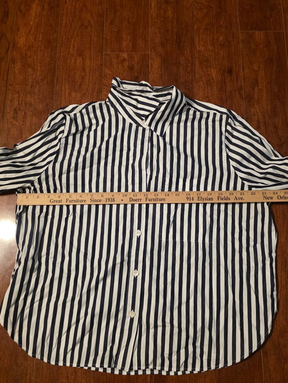 Madewell Blue and White Striped Button-Up Shirt - Picture 10 of 16